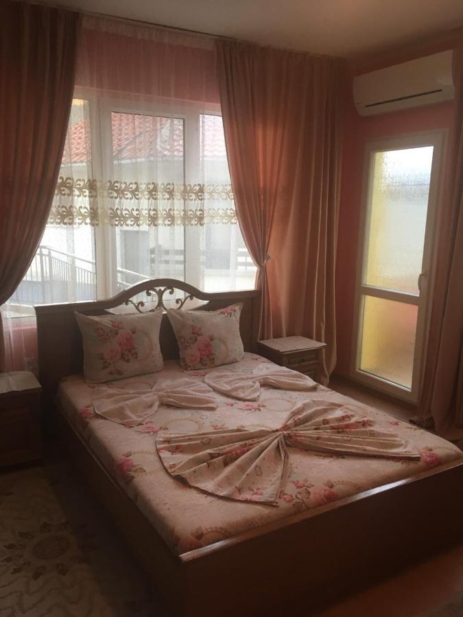 סוזופול Guest House Hristina מראה חיצוני תמונה
