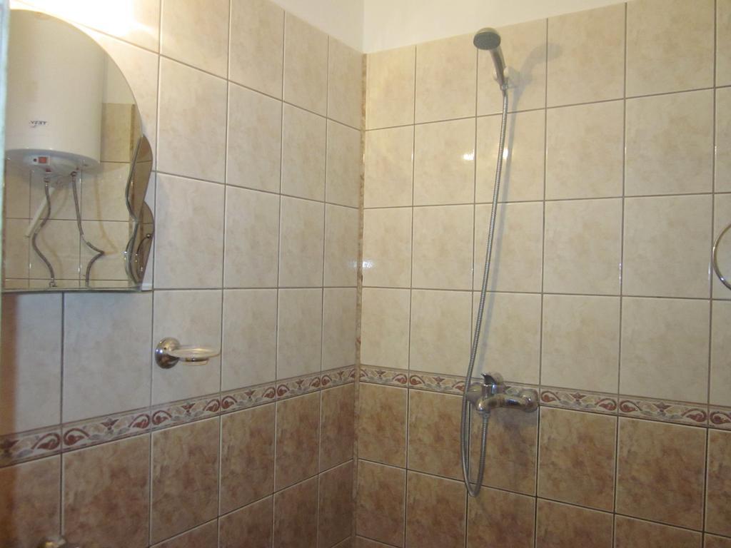 סוזופול Guest House Hristina חדר תמונה